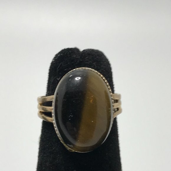 Tigereye Sizeable Silver Ring - Picture 2 of 8